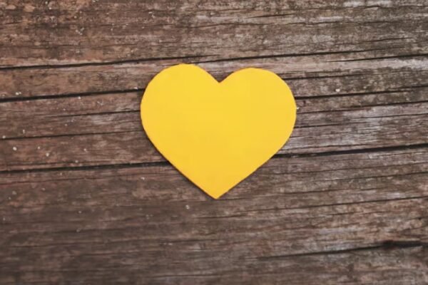 What does the Yellow Heart mean on Snapchat