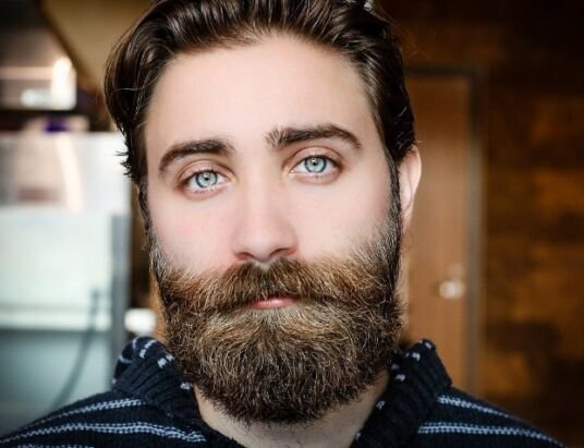 Long Eyelashes on Guys
