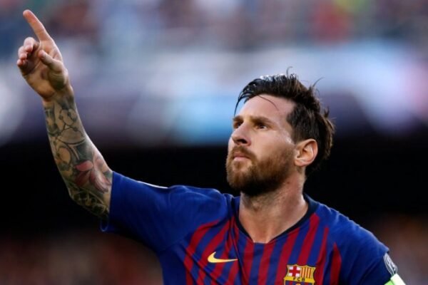 Messi Left Hand