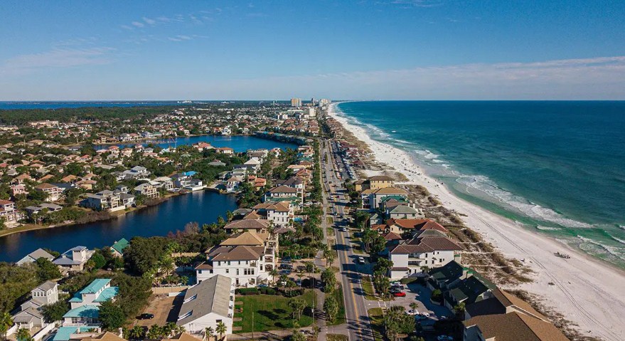 Pros and Cons of Living in Florida Panhandle