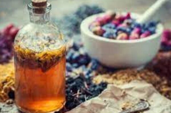 Which is Better: Tincture or Extract