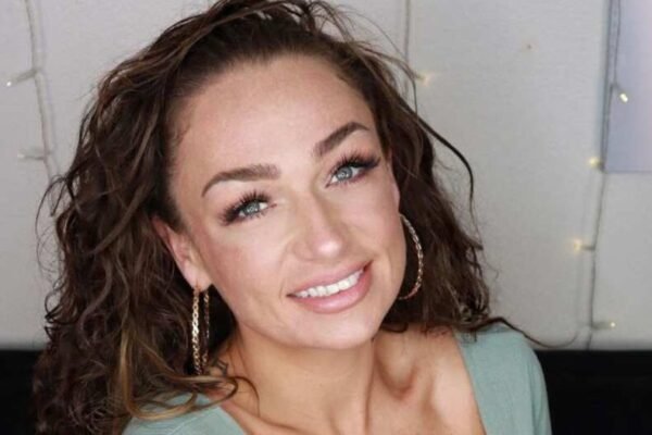 Christina Randall Net Worth