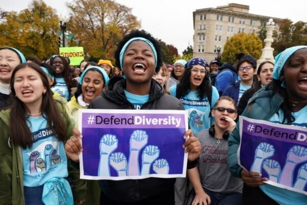 Boston Globe faces backlash over diversity fellowships