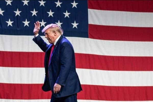 Trump with racketeering for election interference