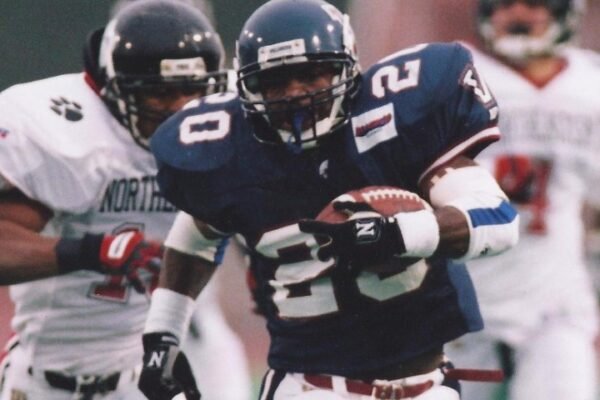 legend of college and pro football
