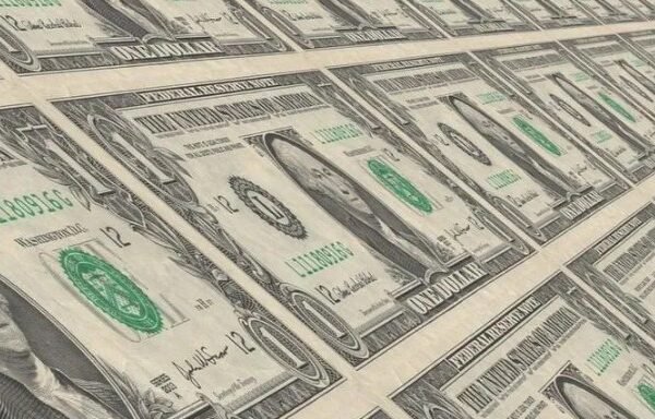 multiple US banks over funding risks