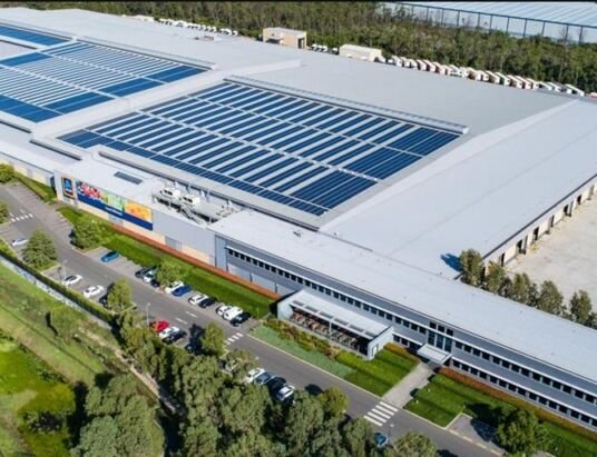 CEFC and MaxCap join forces to green the commercial real estate sector