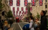 UK economy rebounds faster than expected, but mortgage market cools down