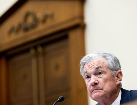 US Banking System Faces New Challenges as Bond Yields Rise