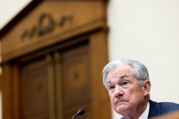 US Banking System Faces New Challenges as Bond Yields Rise
