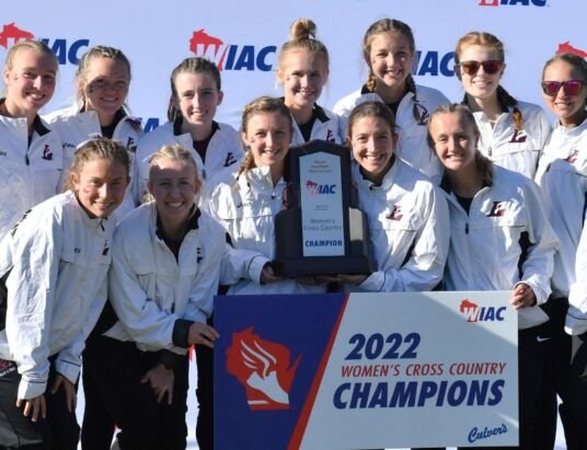 UW-Eau Claire Runner Carolyn Shult Wins Kwik Trip Athlete of the Week Award