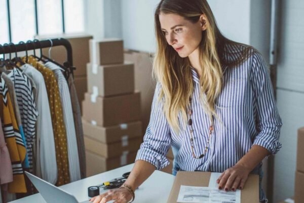 How to solve the delivery transport headaches for small business