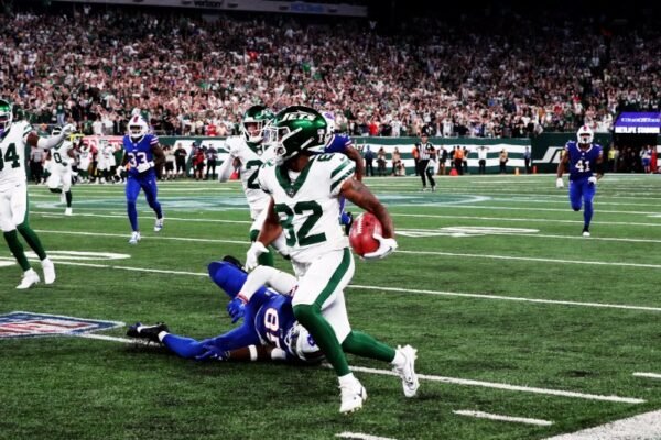 Netflix enters the live sports arena with its first ever event
