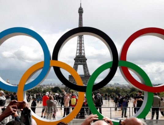 Ukrainian IOC Member Opposes Russian Athletes in Paris 2024