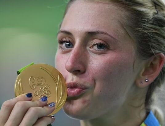 Dame Laura Kenny eyes 2024 World Championships after second child