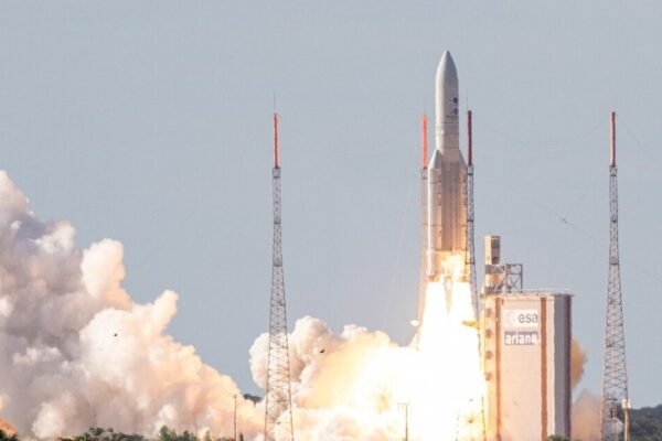 Europe faces challenges in space race as summit begins