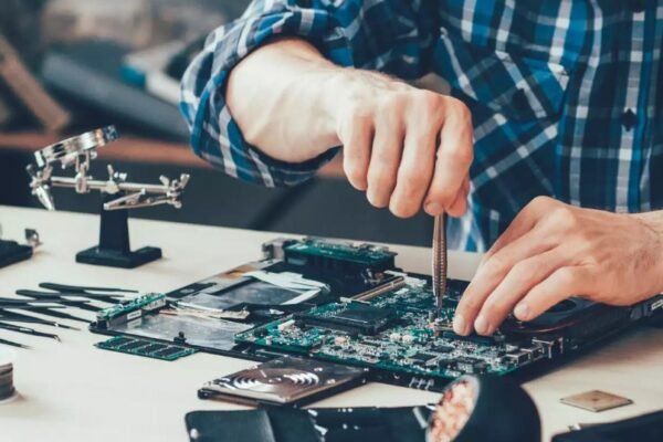 India’s Tech Sector Gets a Boost from Government Subsidies to Foxconn and Lenovo