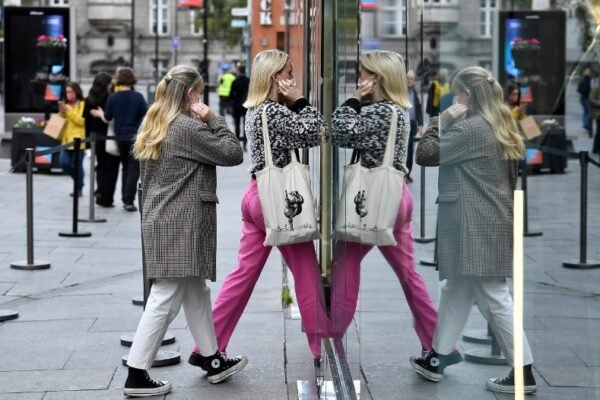 Irish consumers unhappy with banking sector, survey finds
