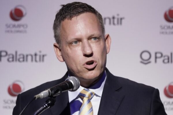 NHS England faces backlash over Palantir contract extension