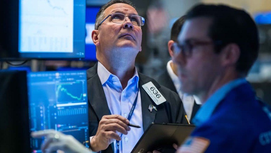 Regional Banks Face Takeover Risk Amid Stock Sell-Off and Credit Crisis