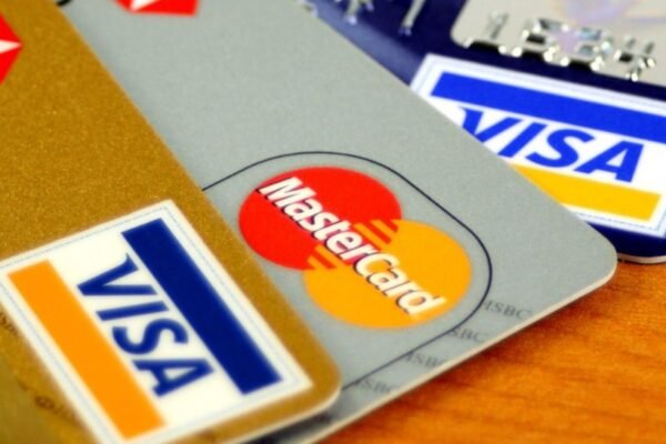 Why Credit Card Issuers Should Offer BNPL