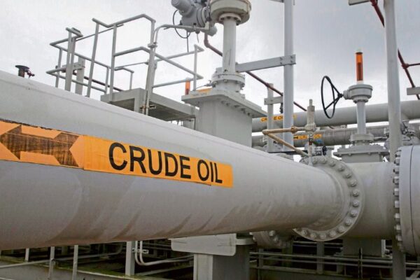 Windfall tax on oil and gas companies sparks debate in India