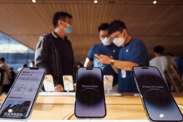 China’s state media urges consumers to ditch Apple iPhones for local brands