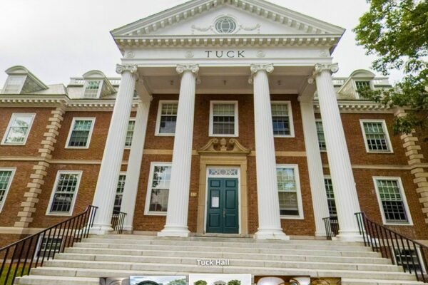 Dartmouth’s Tuck School of Business Visits Taiwan for the First Time