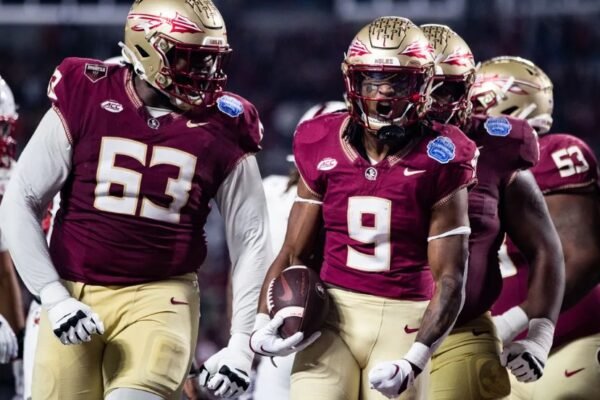 SPORTS DIGEST: College football selection committee got it right