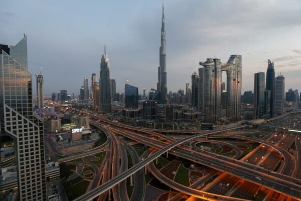 UAE’s non-oil sector sees strong growth in November amid rising demand