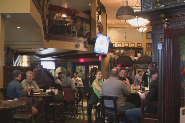 Clayton County allows bars to serve alcohol until 3 a.m.