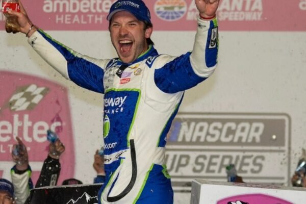 Daniel Suarez claims his second Cup victory in a thrilling finish at Atlanta