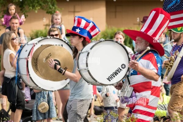 Patriotic marching band