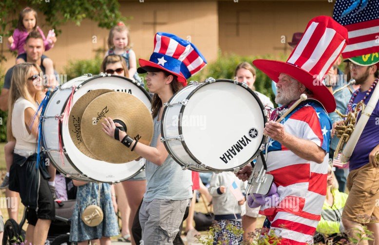 Patriotic marching band