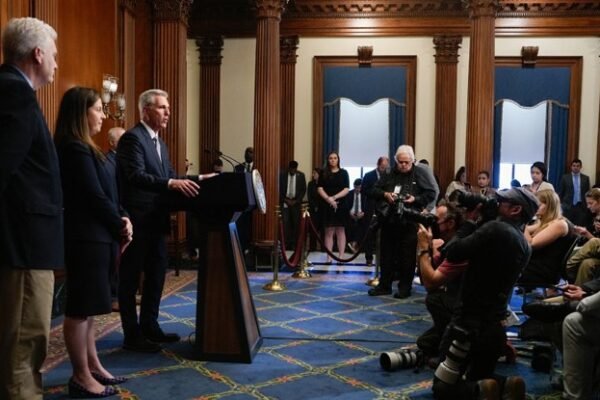 county commissioners urge congress pass helper act