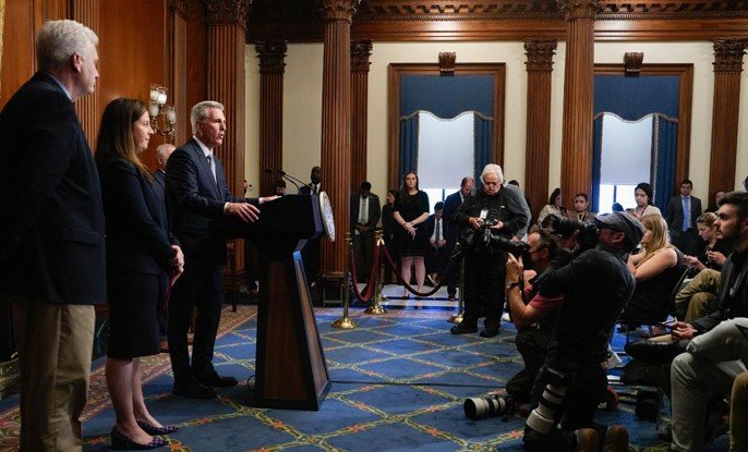 county commissioners urge congress pass helper act