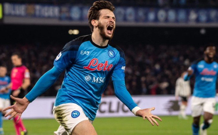 liverpool barcelona race for kvaratskhelia