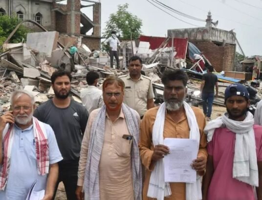 shukruti locals protest manganese