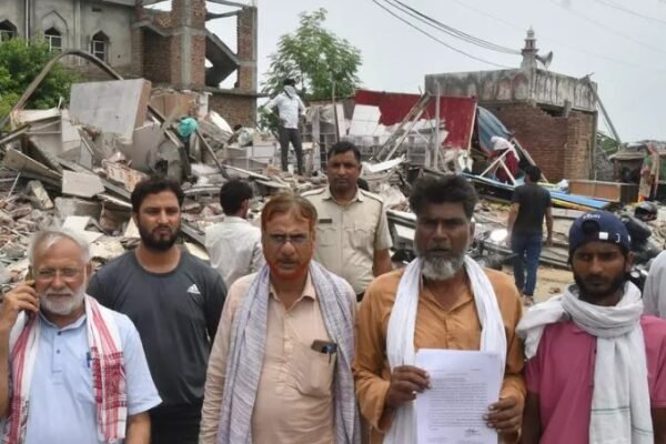 shukruti locals protest manganese