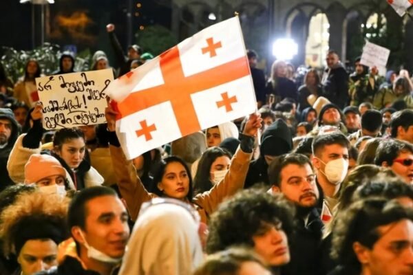 Abkhazia political protests release opposition leaders