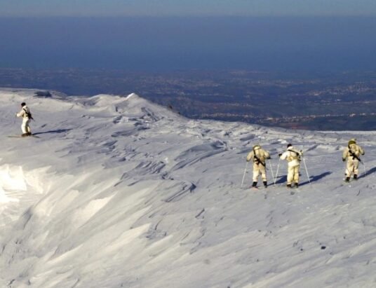 Israeli troops at Mount Hermon summit