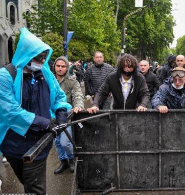 Tbilisi protest Ivanishvili coffin Rustaveli Avenue
