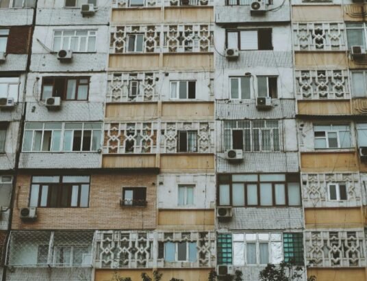 Vineyards at Flat Shoals apartment complex