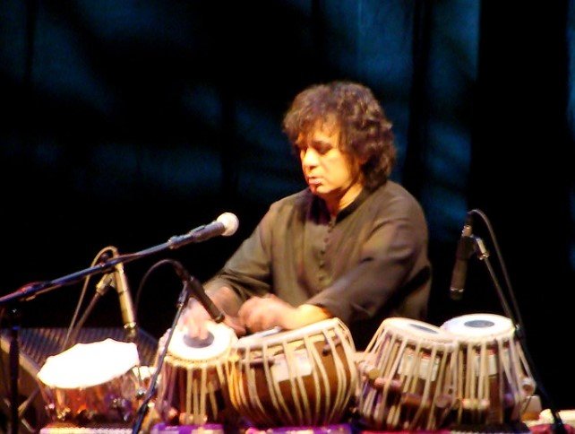 Zakir Hussain tabla performance