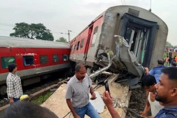 Jalgaon train accident site
