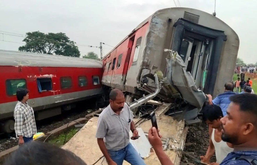 Jalgaon train accident site