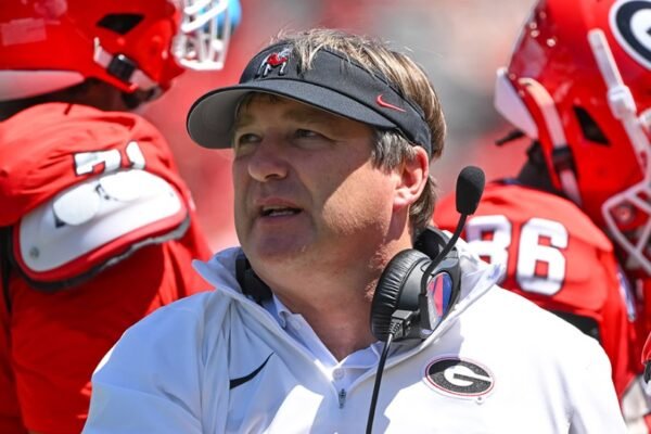 Kirby Smart coaching Georgia football game