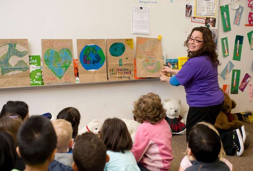Statesboro first grade classroom teacher