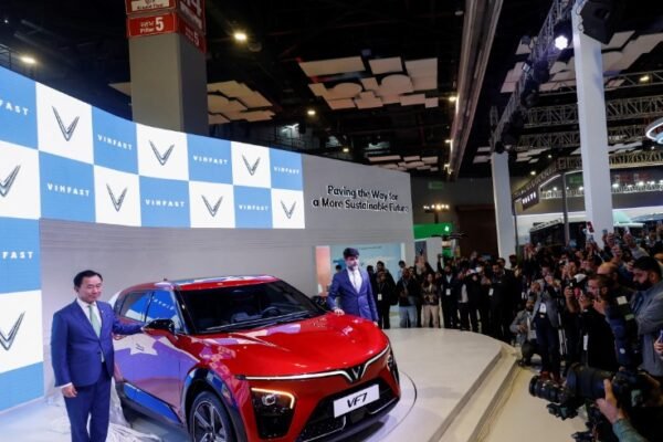 VinFast India unveiling VF7 and VF6 at Bharat Mobility Global