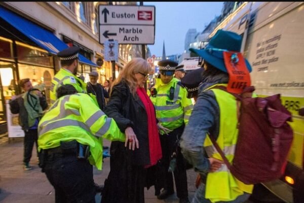 arrest near London Bridge